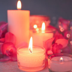 アロマキャンドルのリラックス効果とは？香りの作用や選び方を紹介